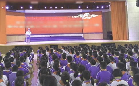 ����ɢѧ�����Ը��ݽ���