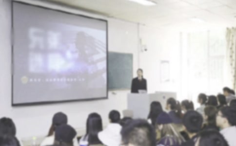 �Ͽ�˵�������鼯�ϣ�15ƪ��