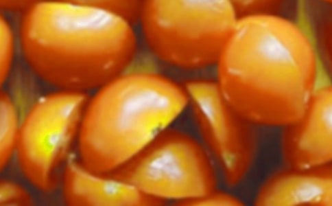 品尝圣女果作文