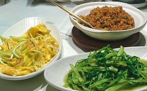 ����С������ʳ��а������̰�