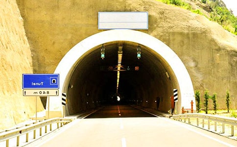 TSP��ǰ����Ԥ��ϵͳ������������ǰ����Ԥ���е�Ӧ��