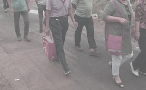 柳暗花明,带着心灵去探亲