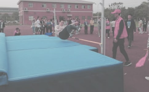 【精品】跳高比赛的作文22篇