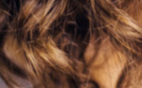 对一个打算把头发留到腰部的人来说,最重要的一件事是什么?