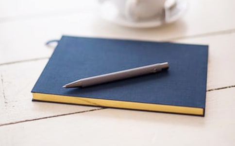 漂亮的文具盒作文