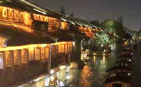 乌镇,低头便见水中天散文