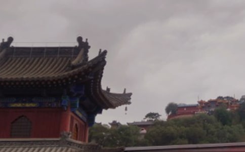 ������̨ɽ����600��