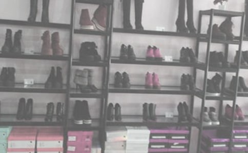 ���´�����Ь������