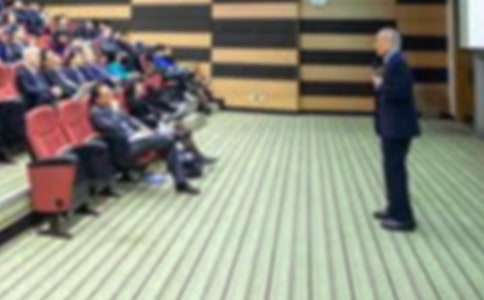 一年级竞选班干部演讲稿集合