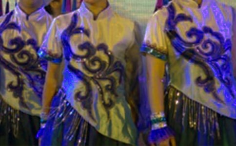 ׳������������800�֣���ѡ15ƪ��